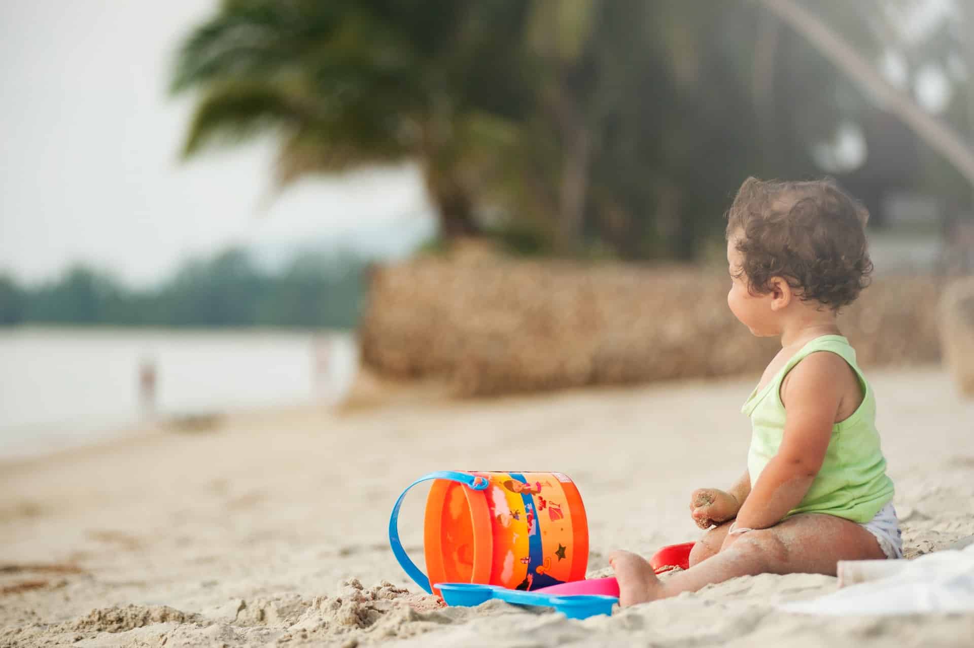 Les jouets de plage pour enfants de 3 ans